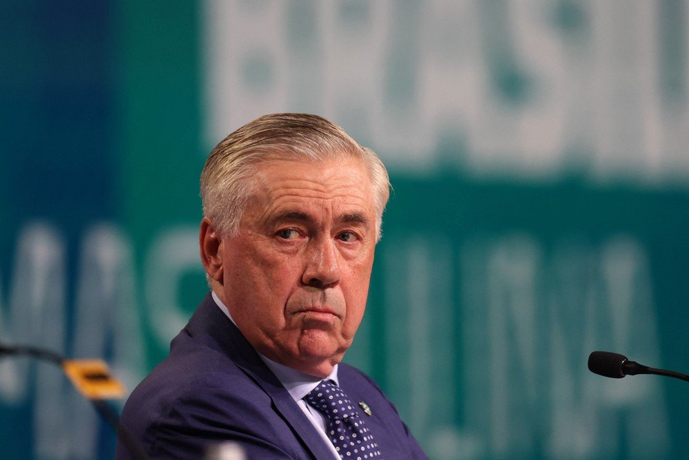 Carlo Ancelotti é condenado na Espanha por fraude fiscal: entenda o caso 1 2025 05 26t183051z 1935638432 up1el5q1ffdm9 rtrmadp 3 soccer worldcup bra ancelotti