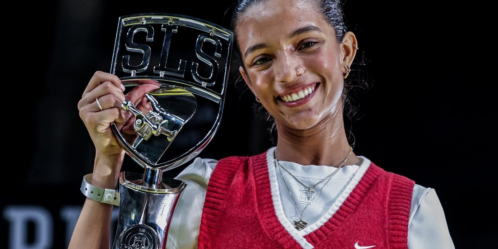 Rayssa Leal brilha no Rio de Janeiro e vence a etapa da SLS
